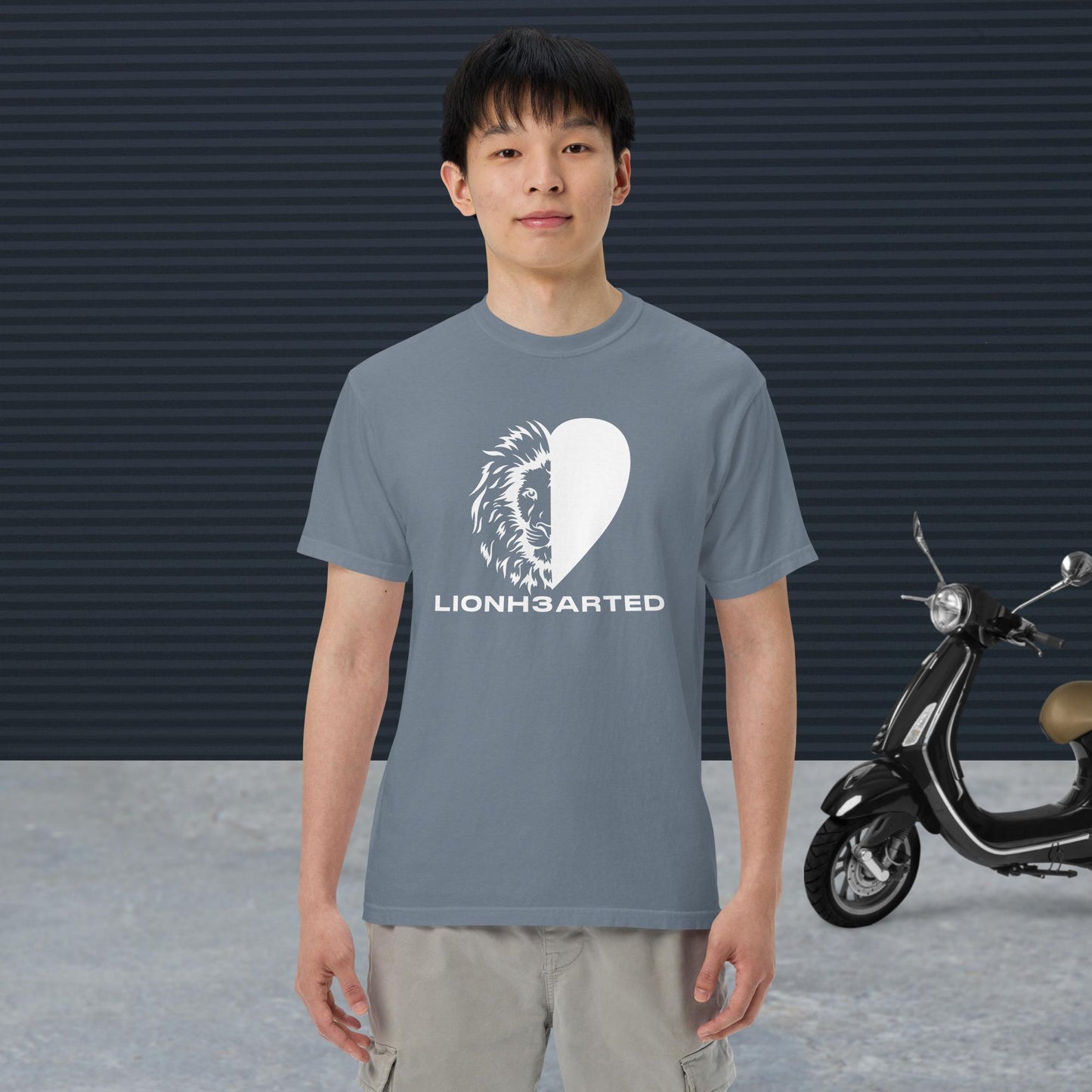 Unisex garment-dyed heavyweight t-shirt