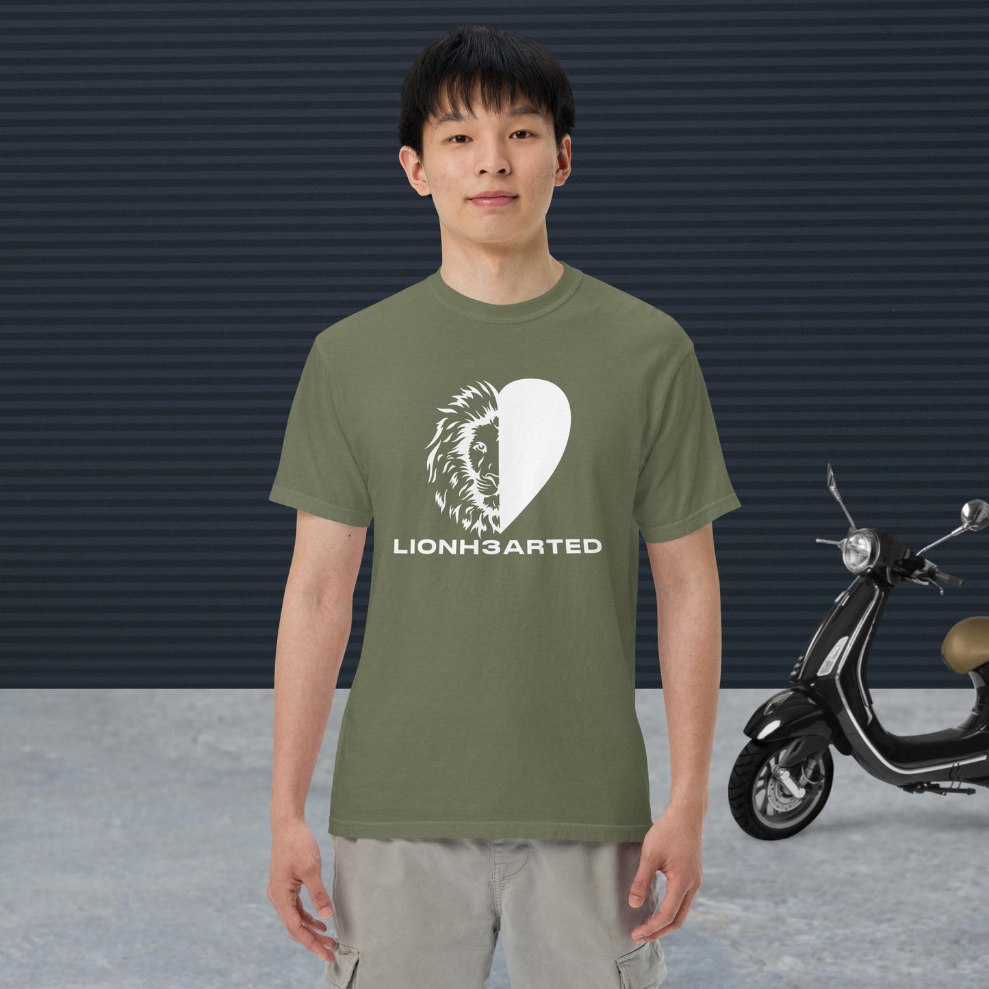 Unisex garment-dyed heavyweight t-shirt