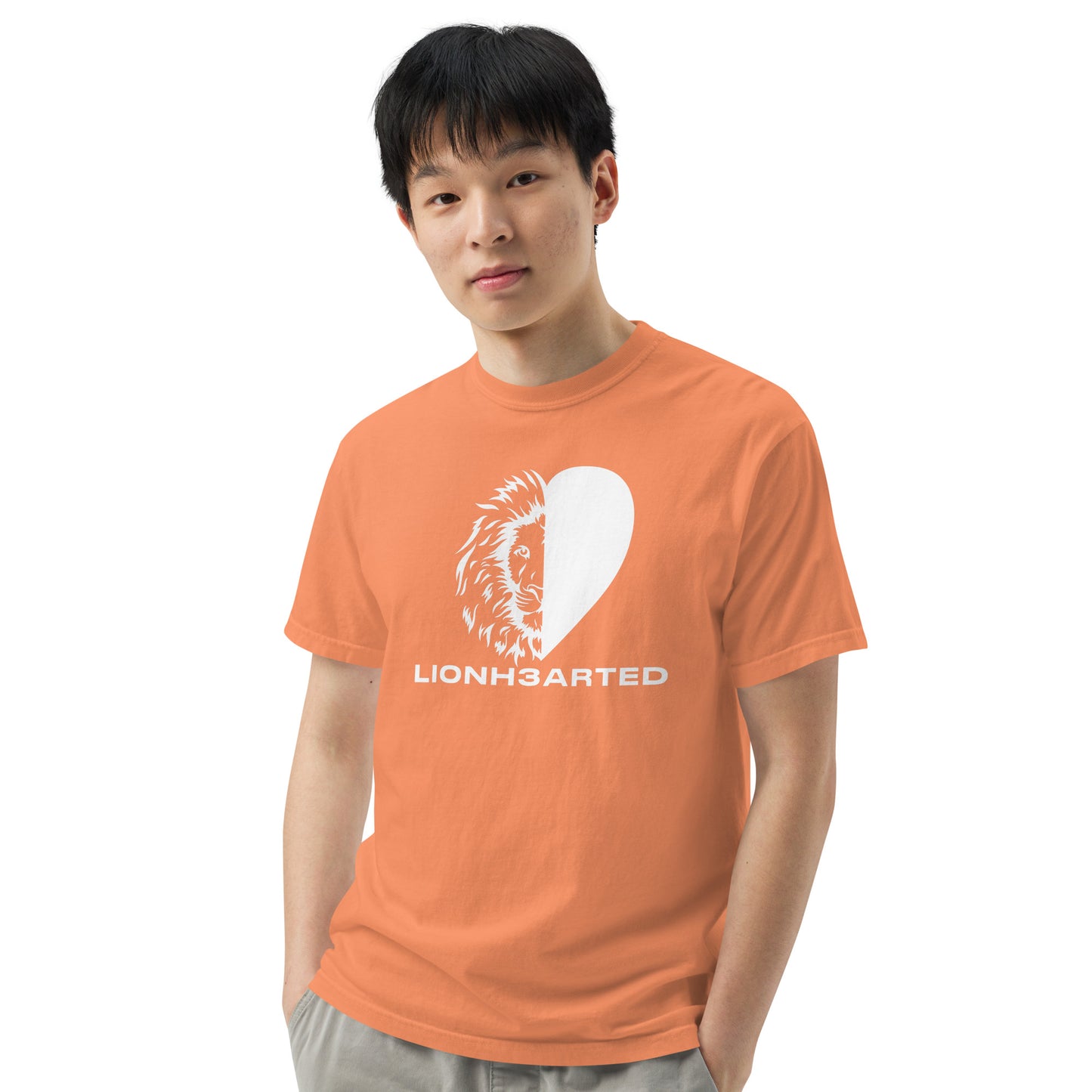 Unisex garment-dyed heavyweight t-shirt